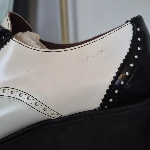 Sixtyseven Platform Wing Tipped Leather Oxford Pointed Toe, Black White Size 9 - Picture 12 of 12